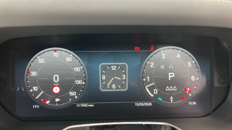 Land Rover Defender 5.0 P525 V8 90 3dr Auto Petrol Estate